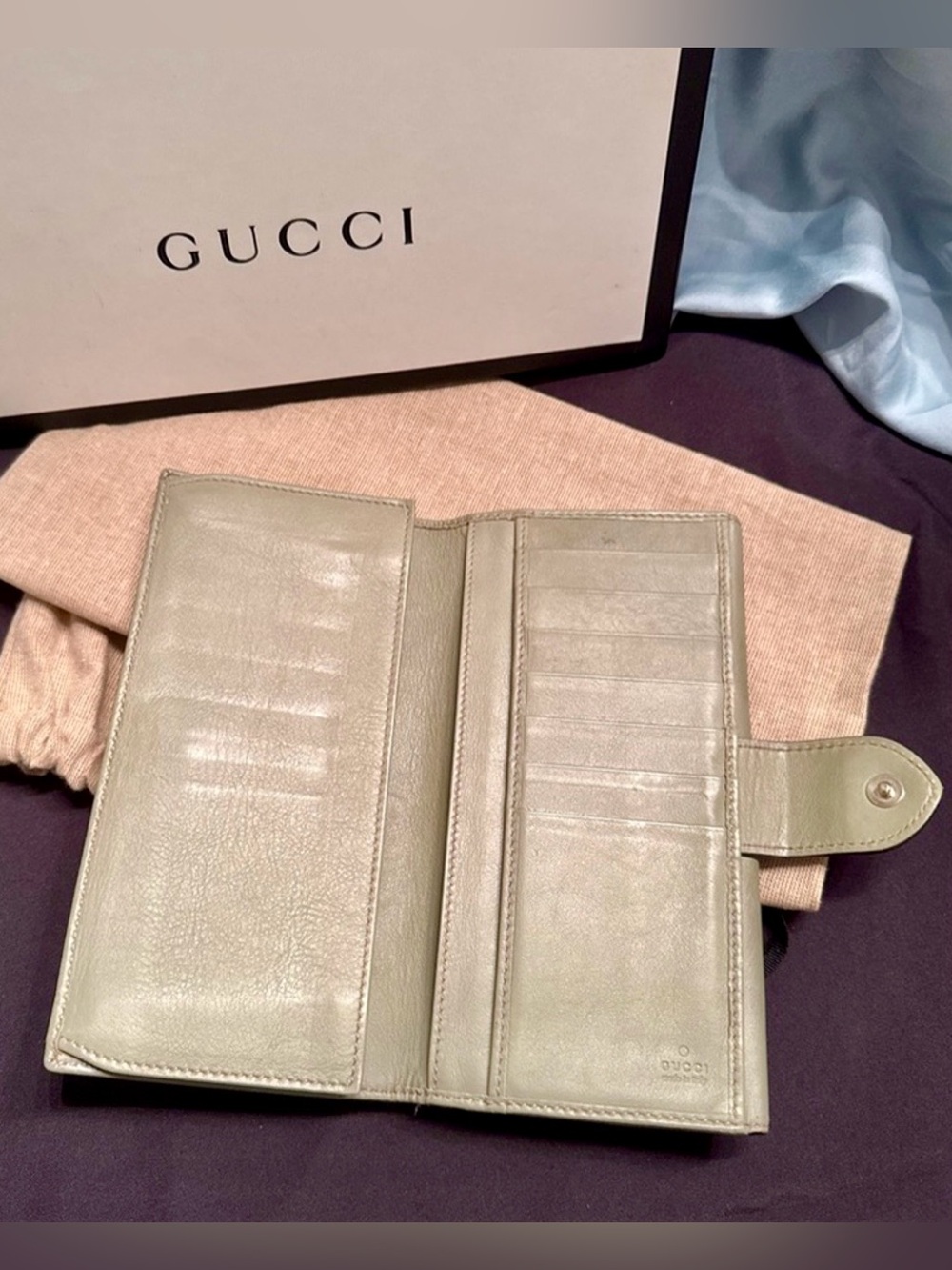 Gucci GG Canvas Heart Continental Wallet Tan Leather w/ Box Dust Bag COA - Picture 9 of 16